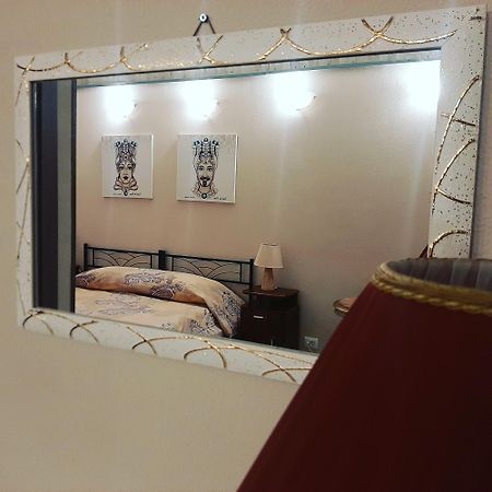 לינה וארוחת בוקר אצ'י קטנה San Nicolo House מראה חיצוני תמונה