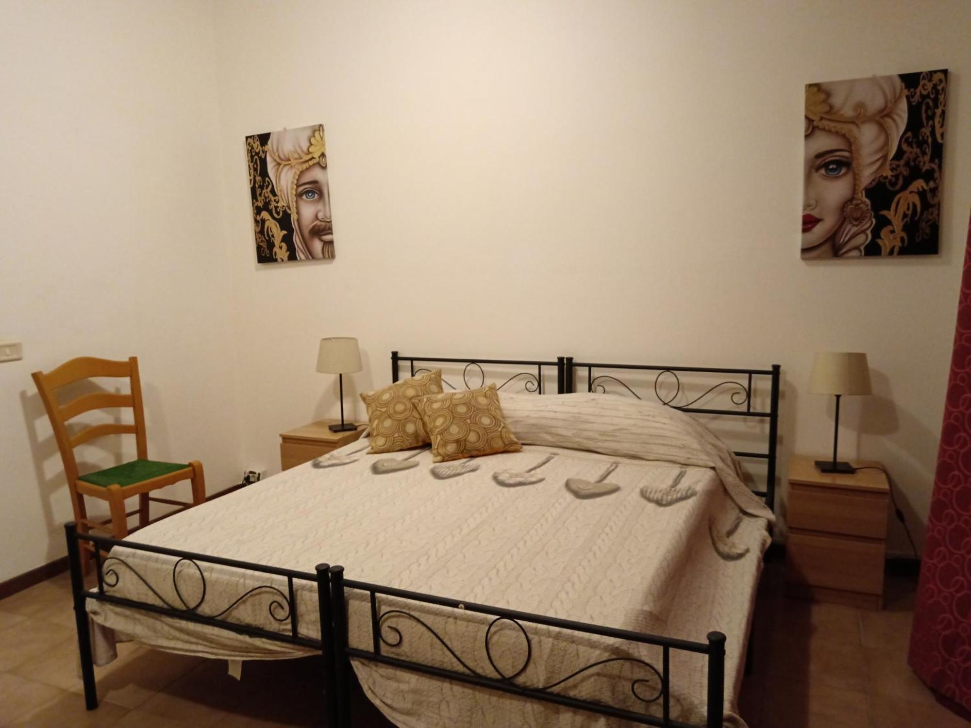 לינה וארוחת בוקר אצ'י קטנה San Nicolo House מראה חיצוני תמונה