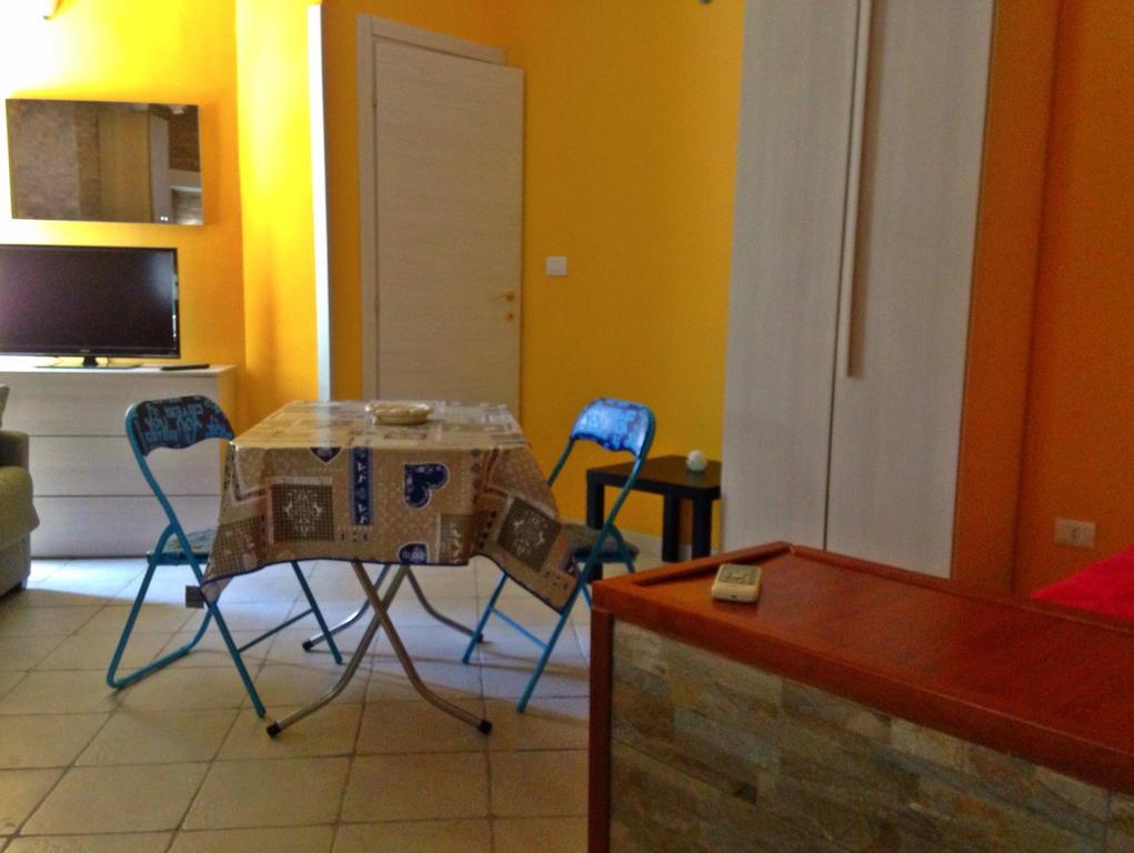 לינה וארוחת בוקר אצ'י קטנה San Nicolo House מראה חיצוני תמונה