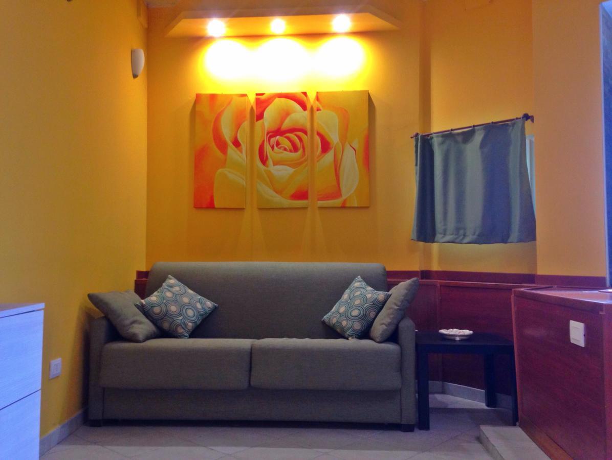 לינה וארוחת בוקר אצ'י קטנה San Nicolo House מראה חיצוני תמונה