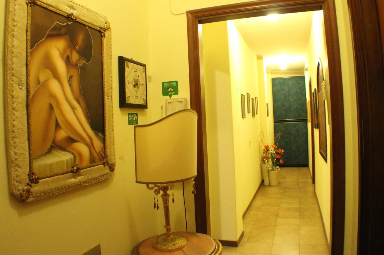 לינה וארוחת בוקר אצ'י קטנה San Nicolo House מראה חיצוני תמונה